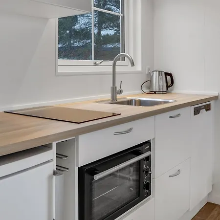 2 Bedroom In Vaeggerlose Appartamento