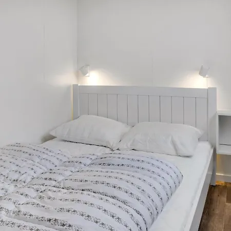 Appartamento 2 Bedroom In Vaeggerlose Bøtø By