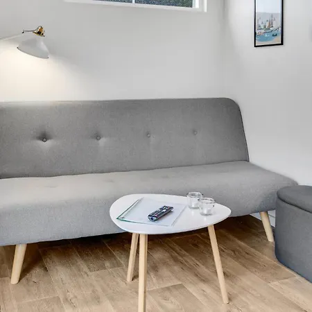 Appartamento 2 Bedroom In Vaeggerlose *